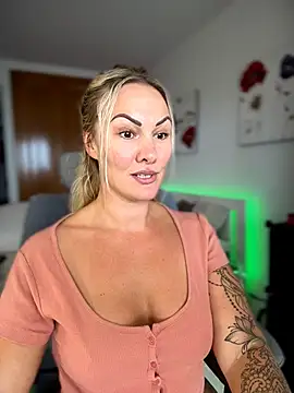 NastyMilf_ webcam