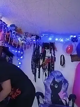 fetishisuto_kureiji live sex cam