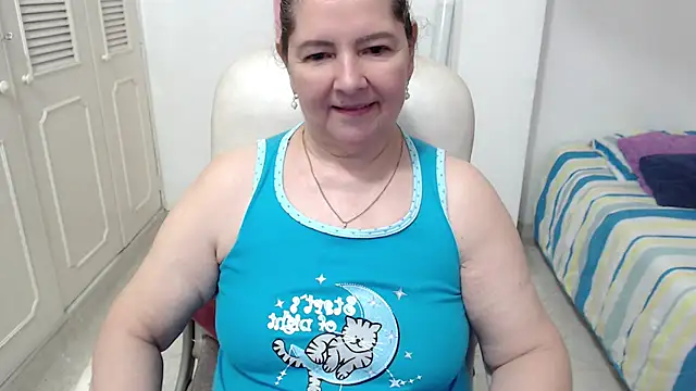 leonela_69 live cam preview