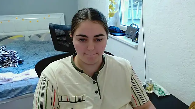 kitsune_8 webcam