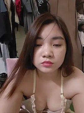 Pinks_cool webcam