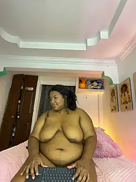 dana_falcoo25 webcam