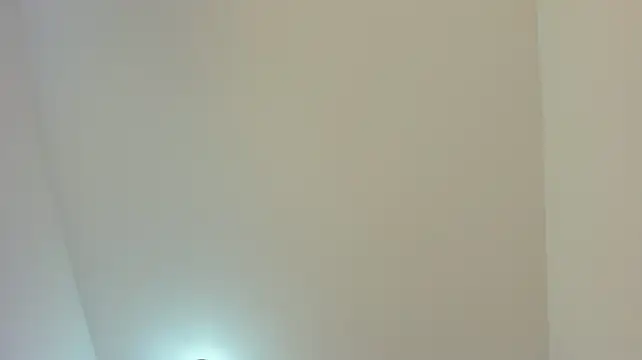 NiaConnors_