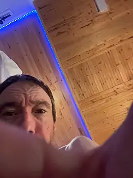 Mr-A-YourSlut webcam