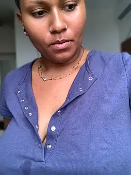 madelltheebony webcam