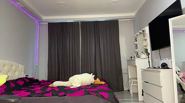 ShadowBarbie webcam