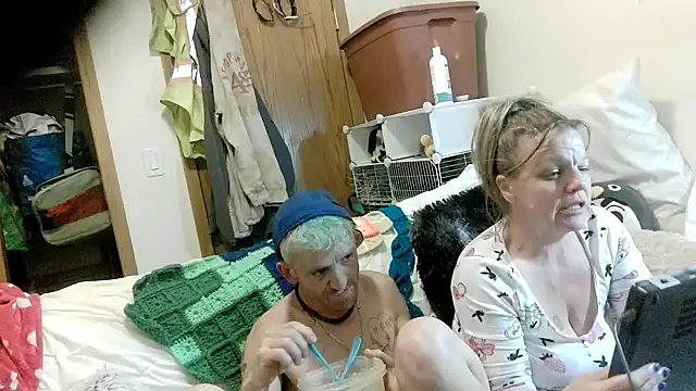 nextgen_couple webcam