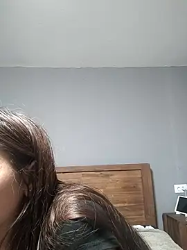 AntoniaHottie live cam on StripChat