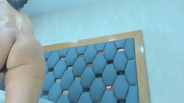 crystal_sm webcam