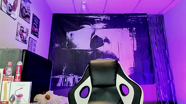 liam_scoot_ webcam