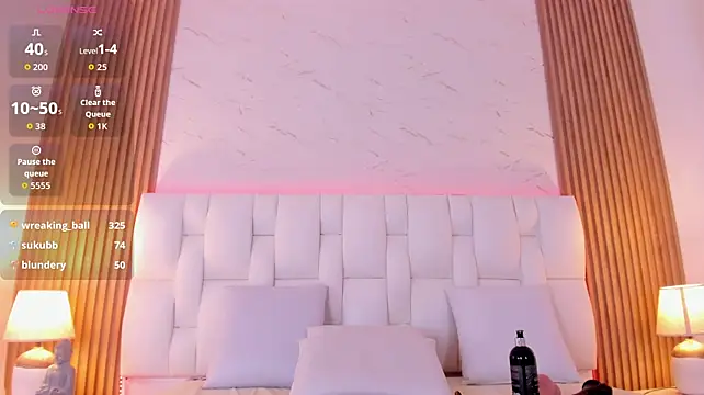 chloe_parker_ webcam