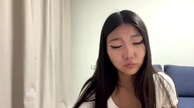 EvitaPasquel webcam