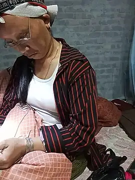 Linda-04 webcam