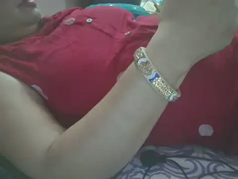 Desi_couple85