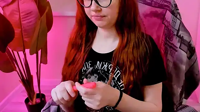 CarolGiggly webcam