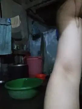 Linda-04 webcam