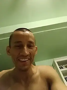manscapedxxx webcam