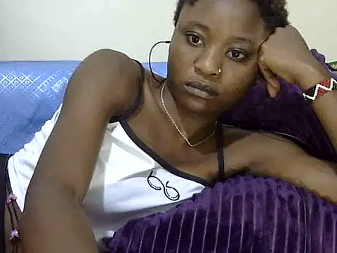 SweetTemptationKE webcam