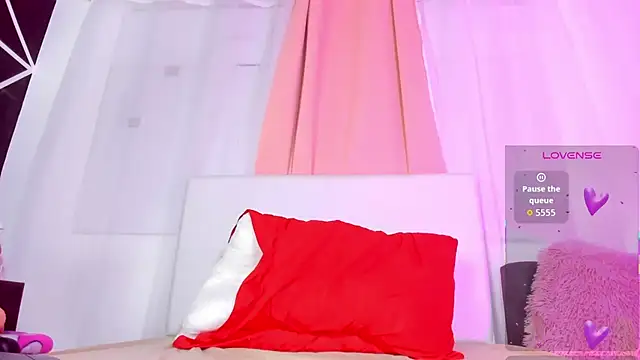 Celeste_Rox live cam preview