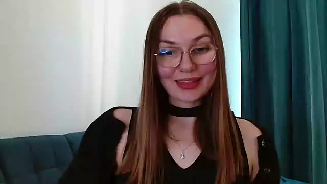 LooveELLYx webcam