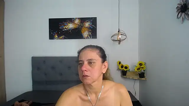 sasi_luna webcam