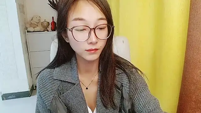 NIAN-er live cam on StripChat