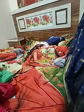 Swapna_kannada live cam on StripChat