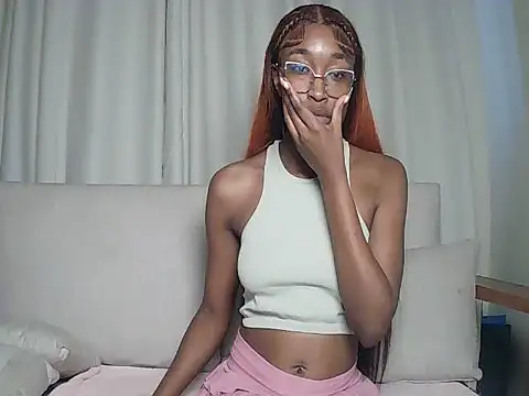 pinky_aura22 live cam on StripChat