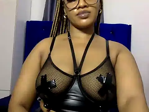 BOOTY_BANGERxxx live cam on StripChat