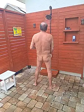 theclubist111 webcam