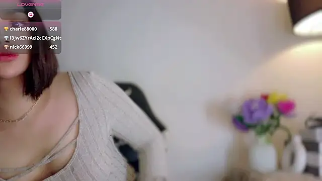 Cutee_Anna webcam