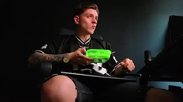 FelixStarkk webcam