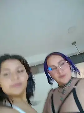 Liily_Foxxy webcam