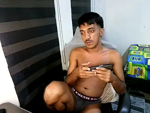 Rowy_Cam webcam