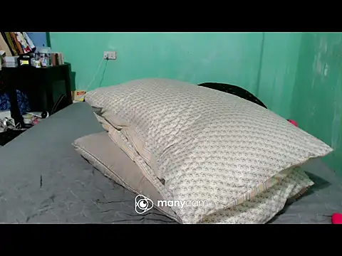 SeductiveNikki webcam