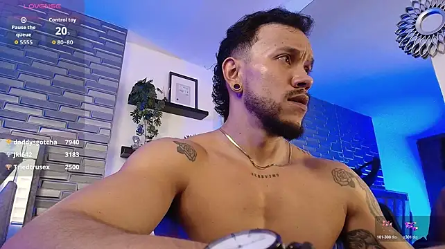 ARON_TAYLER01 live sex cam