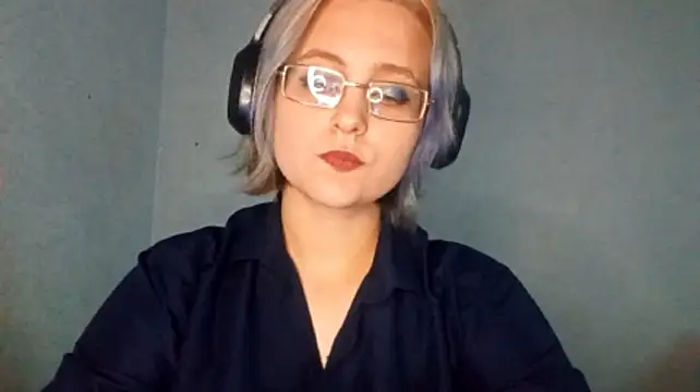 BreanneRadley live cam on StripChat