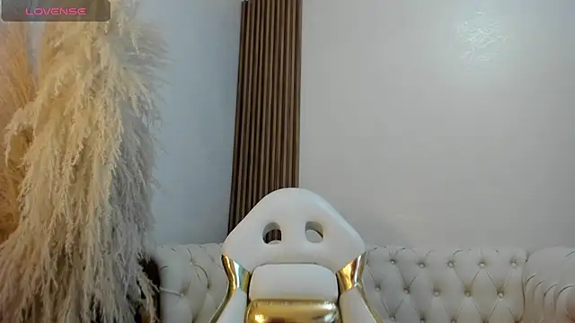 doll_skinny18 webcam