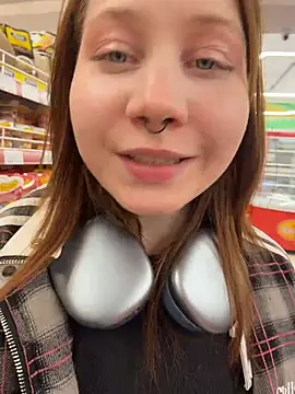SlavicCandy webcam