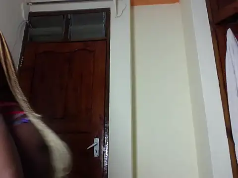 yourcuteebony2 webcam