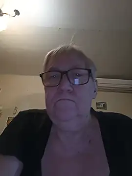 Molli1408 live cam preview