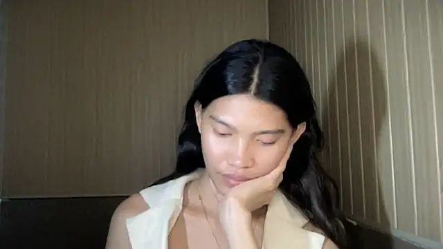 Yourgoddess_jayve webcam