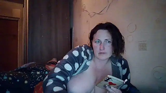 AllaSowinskaya live cam preview