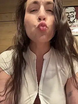 Holly_Play