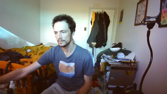 JohnnyMoves
