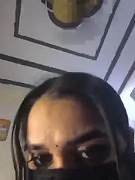hoty_sitra live cam preview