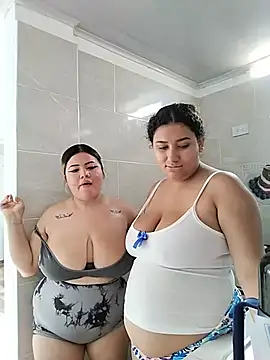 Sara_y_Amy webcam