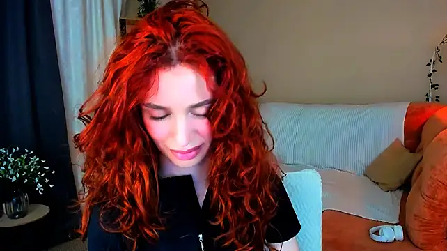 ChristinaConteeree webcam