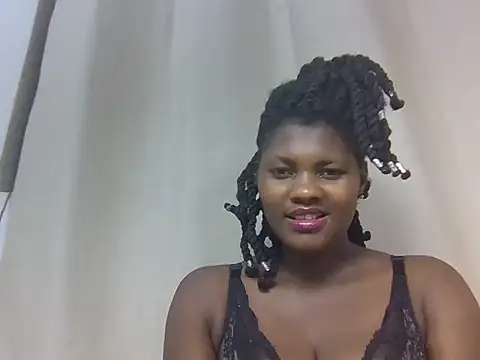 smallprettygal webcam