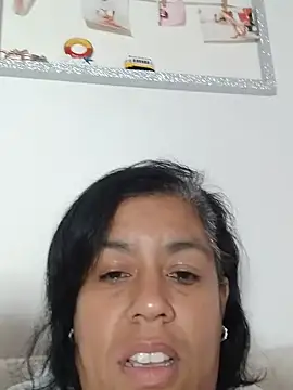 Molly_newman6 live cam preview